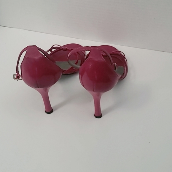 Vintage BCBG Heel Sandals - Picture 3 of 3